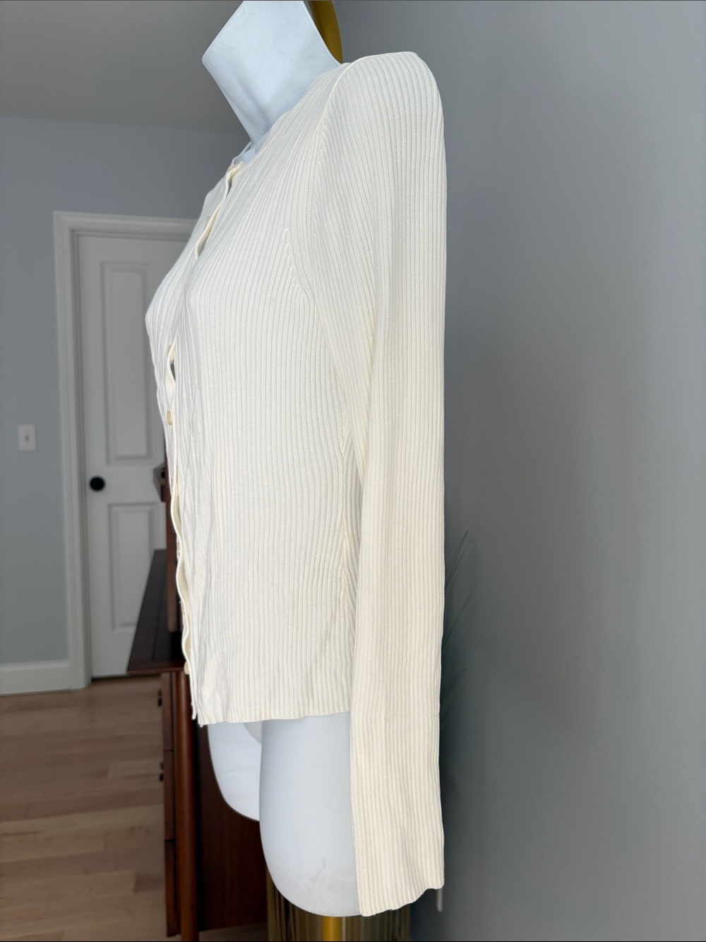 Banana Republic Cream Ribbed Button-Front Cardigan - Picture 2 of 5